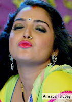amrapali dubey photo, flying kiss photo by hot bhojpuri actress amrapali dubey