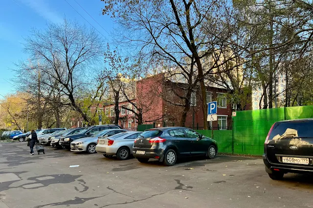 Большая Дорогомиловская улица, улица Раевского, дворы, бывший детский сад