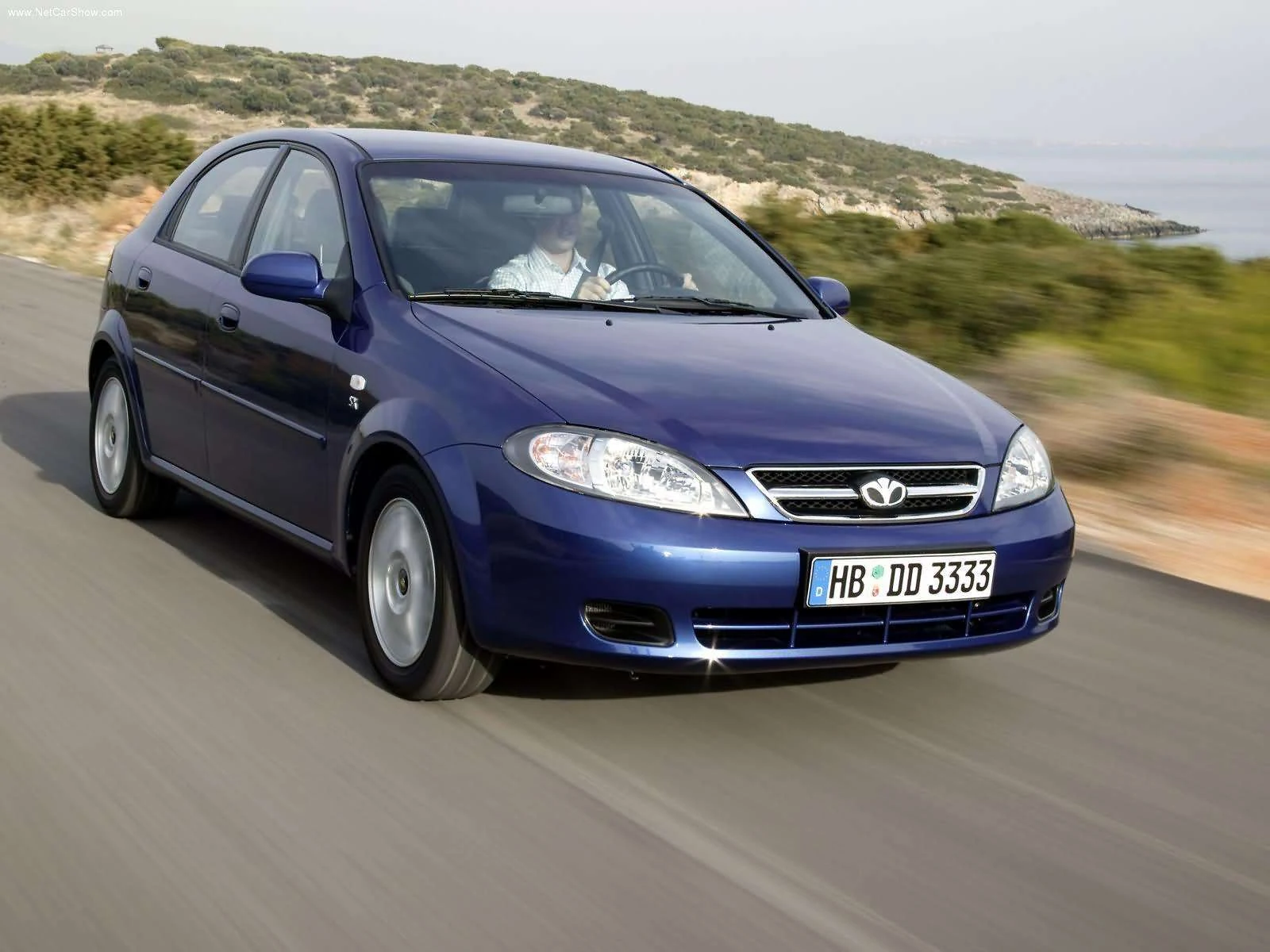 Hình ảnh xe ô tô Daewoo Lacetti SX 2004 & nội ngoại thất