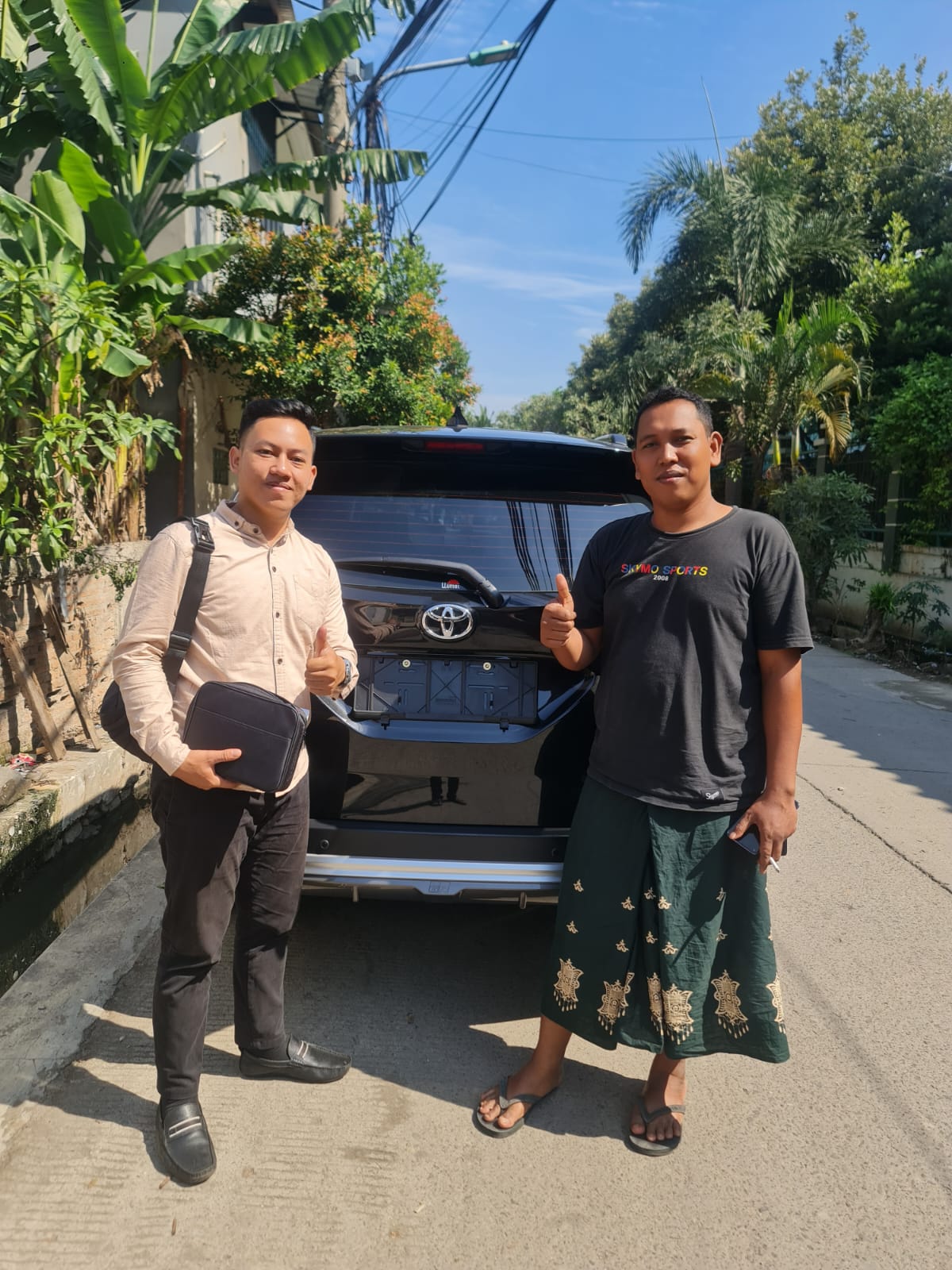 Konsumen Mobil Toyota Auto 2000 Kebon Jeruk