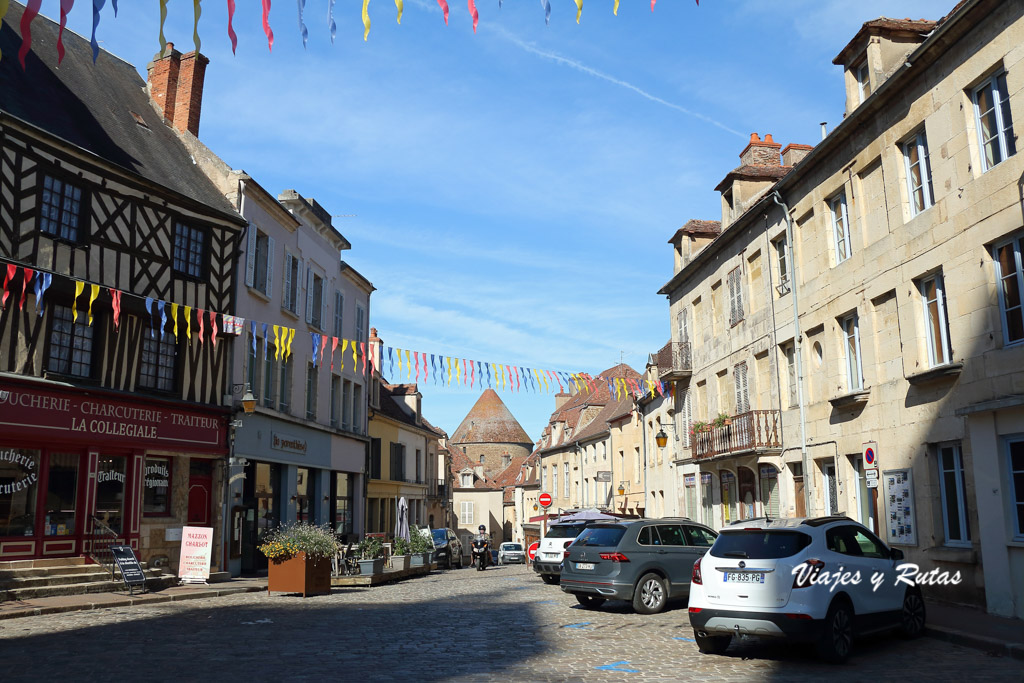 Semur en Auxois