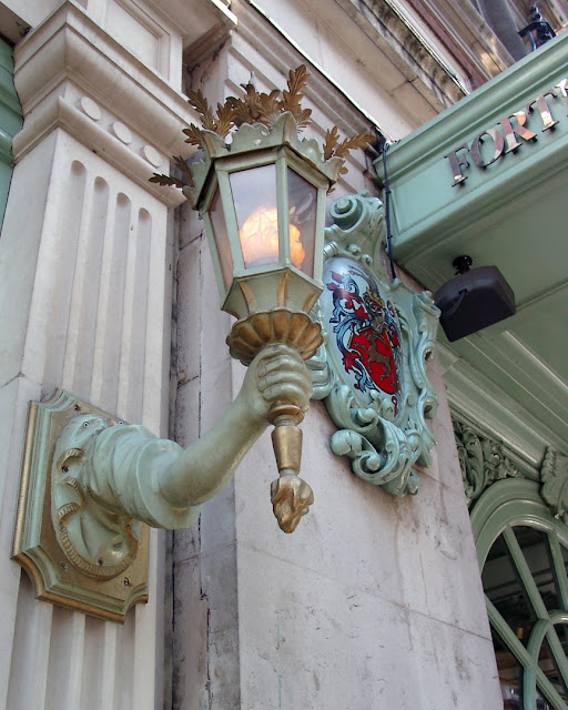 Lamp outside Fortnum & Mason, Piccadilly, City of Westminster, London