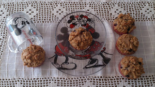 muffins avena moras zarzamoras streusel magdalenas caseras tradicionales desayuno merienda postre jugosos tiernos saludables cuca horno otoño receta