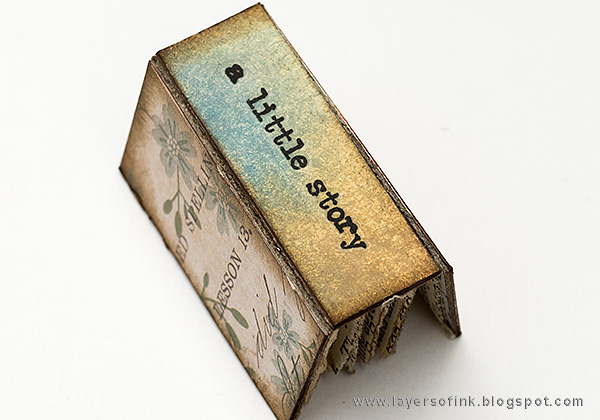 Layers of ink - Miniature Bookshelf with Handmade Books Tutorial by Anna-Karin