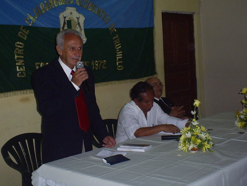 Ceremonia de presentación del libro: "Rostro de las Tardes" en Trujillo