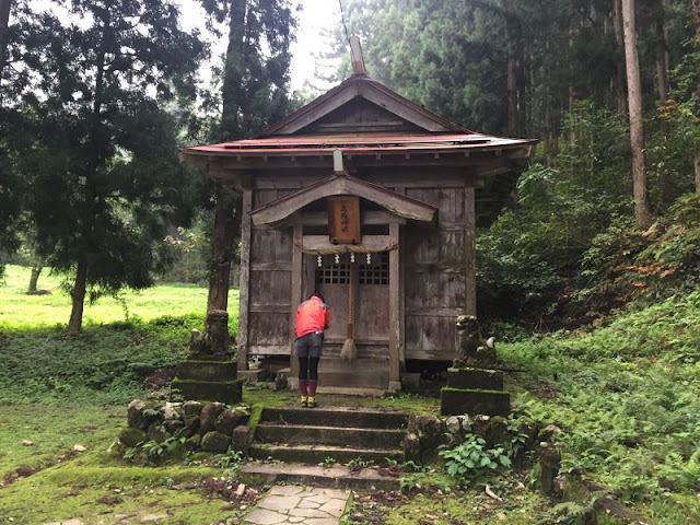 鳥阪神社