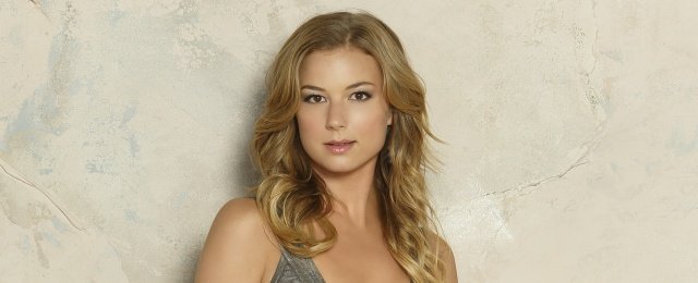 Best Emily Vancamp Hot... 