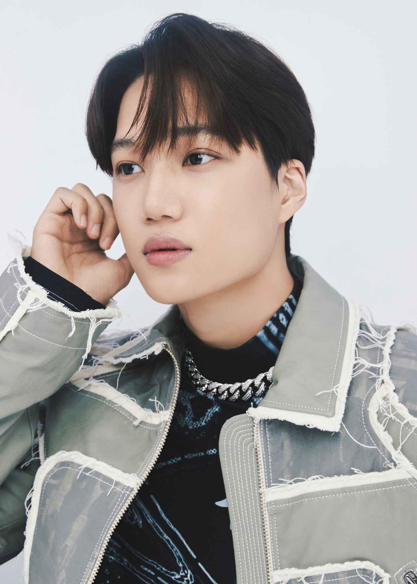 EXO & SuperM KAI Peaches Solo Comeback Details