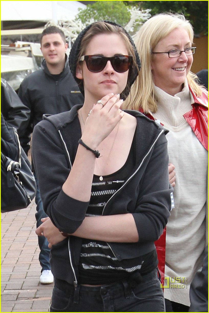 Kristen Stewart And Taylor