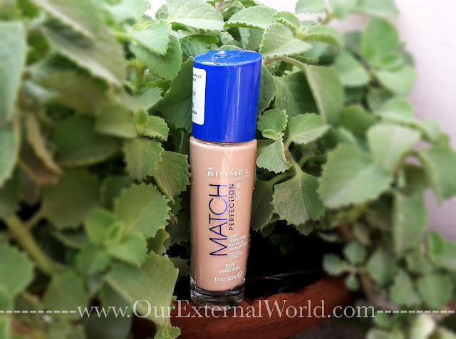 Rimmel London Match Perfection Liquid Foundation - 201 Classic Beige - Review, Swatch, FOTD, Indian Beauty Blog