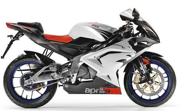 aprilia motorcyclesclass=cosplayers