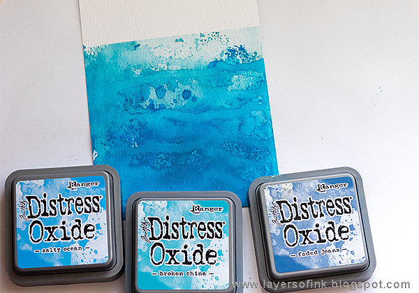 Layers of ink - Distress Oxide Layers Tutorial by Anna-Karin with Tim Holtz Ranger Distress Oxides