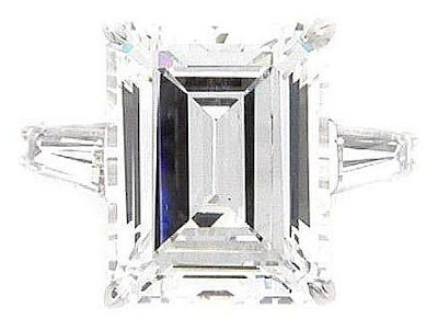 Melania Knauss Classic Wedding Ring Diamond Emerald Platinum Ring
