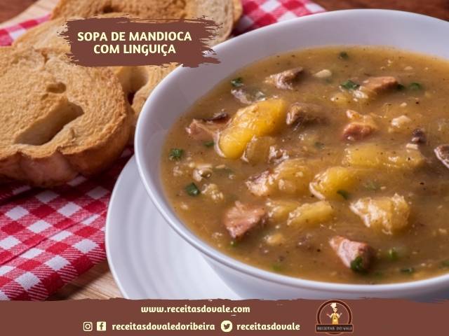 Receita de Sopa de Mandioca com Linguiça