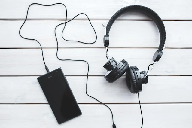 Ear Buds 101: Everything You Need to Know