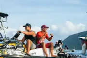 surf30 wsl tahiti pro 2022 Kauli Vaast 22Tahiti RYD 1627 Beatriz Ryder