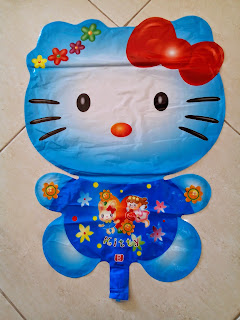 Foil Character Hello Kitty Biru