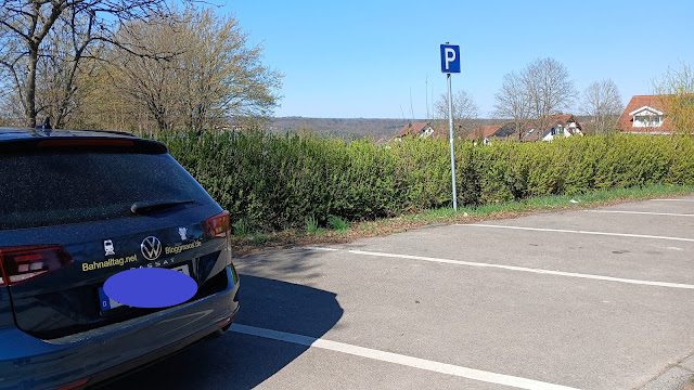 Kostenloser Parkplatz in der Jahnstraße in Kusterdingen beim Wasserturm