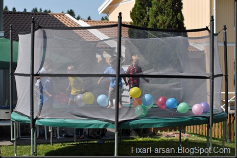 Studsmattan full med ballonger