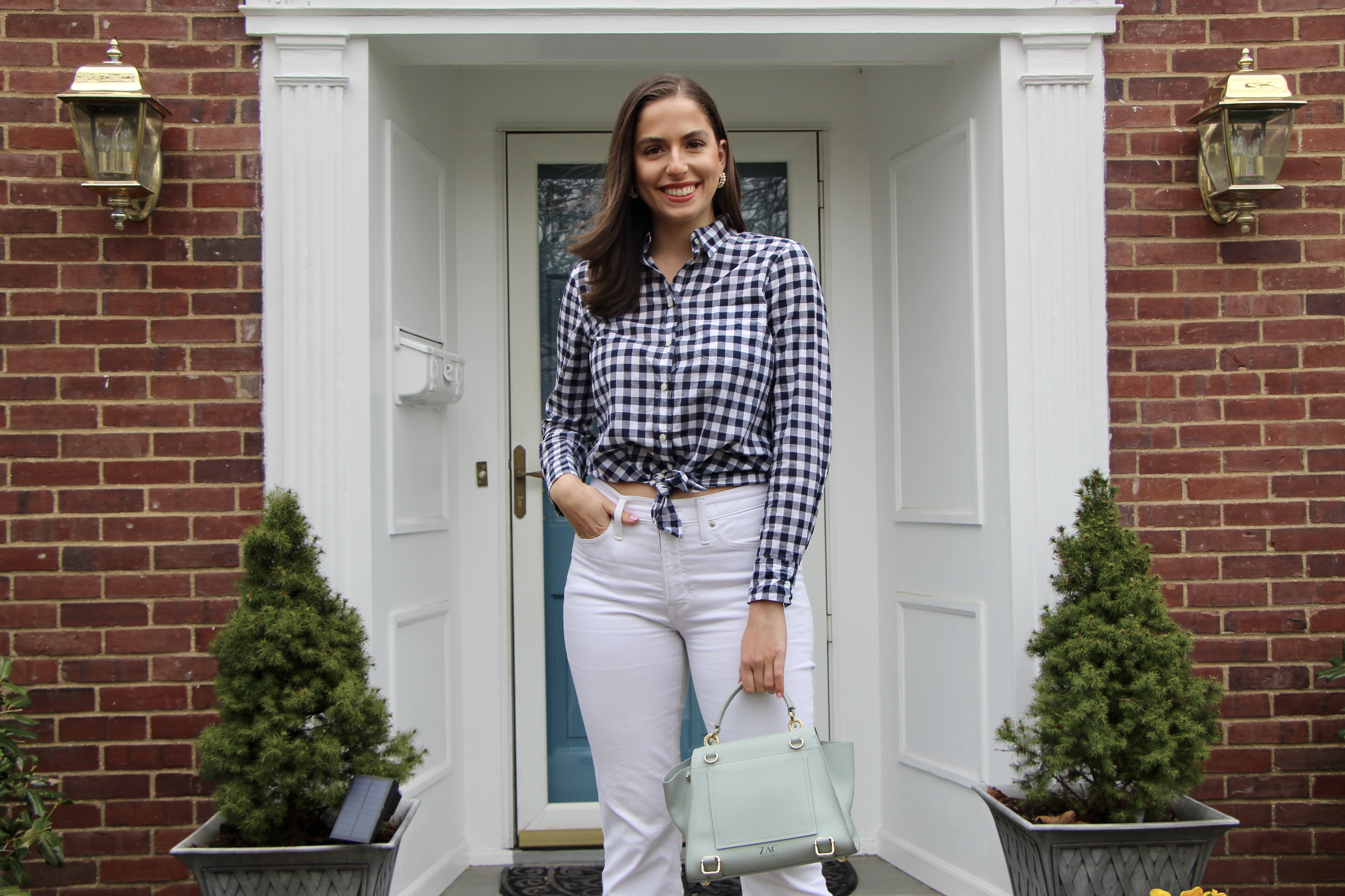 legal internship, intern, law school, white jeans, gingham, spring outfit, tips and tricks