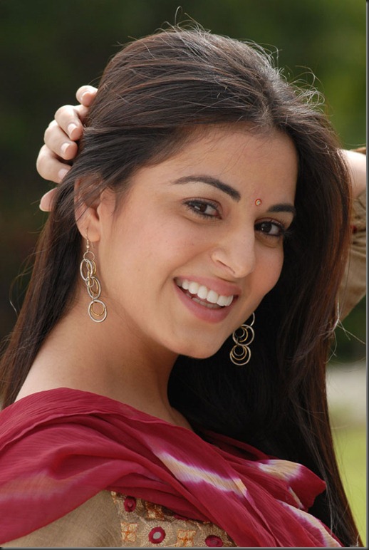 Surabhi_hot photo1