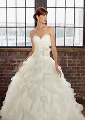 2011 New Style Wedding Dresses3