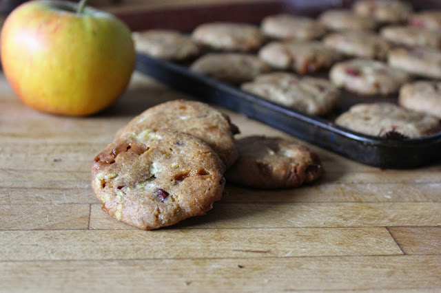 https://cuillereetsaladier.blogspot.com/2014/11/cookies-bretons-sarrasin-caramel-et.html