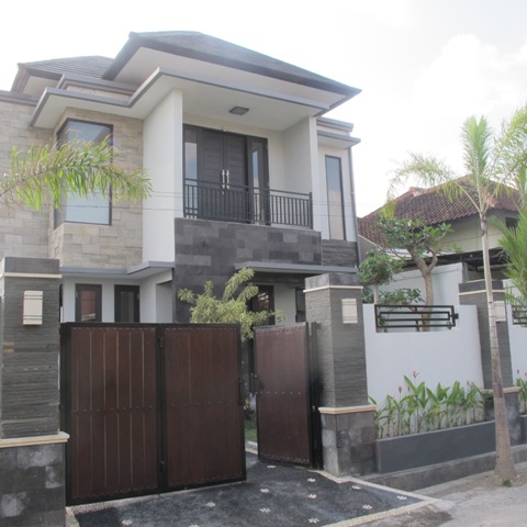 Bentuk Gambar Rumah on Bali  Dijual 2 Unit Rumah Type 135 130 Dan 185 200 Lokasi Gatsu Barat