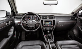Interior view of 2015 Volkswagen Jetta 1.8T (manual transmission shown)