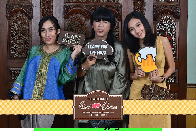 Pesan Sekarang +6285741759399 | Photobooth terMurah di Semarang