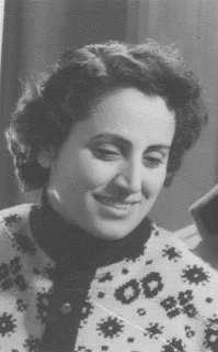 سميرة عزام