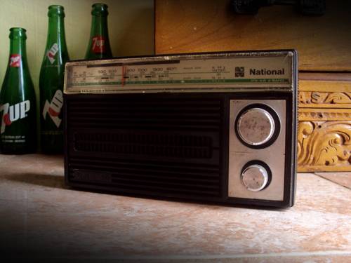 Antik Unik Cantik Radio dan Tape Recorder