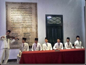 MENGAKU BACKPACKER: BALUTAN ATMOSFER SEJARAH DI MUSEUM 