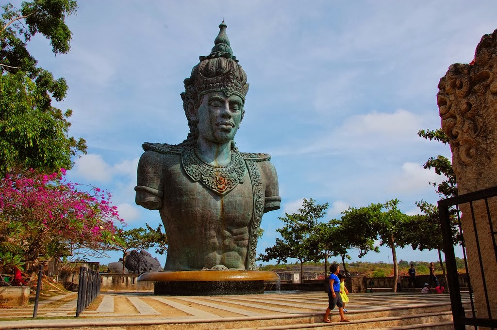 GWK-bali-Garuda-Wisnu-Kencana