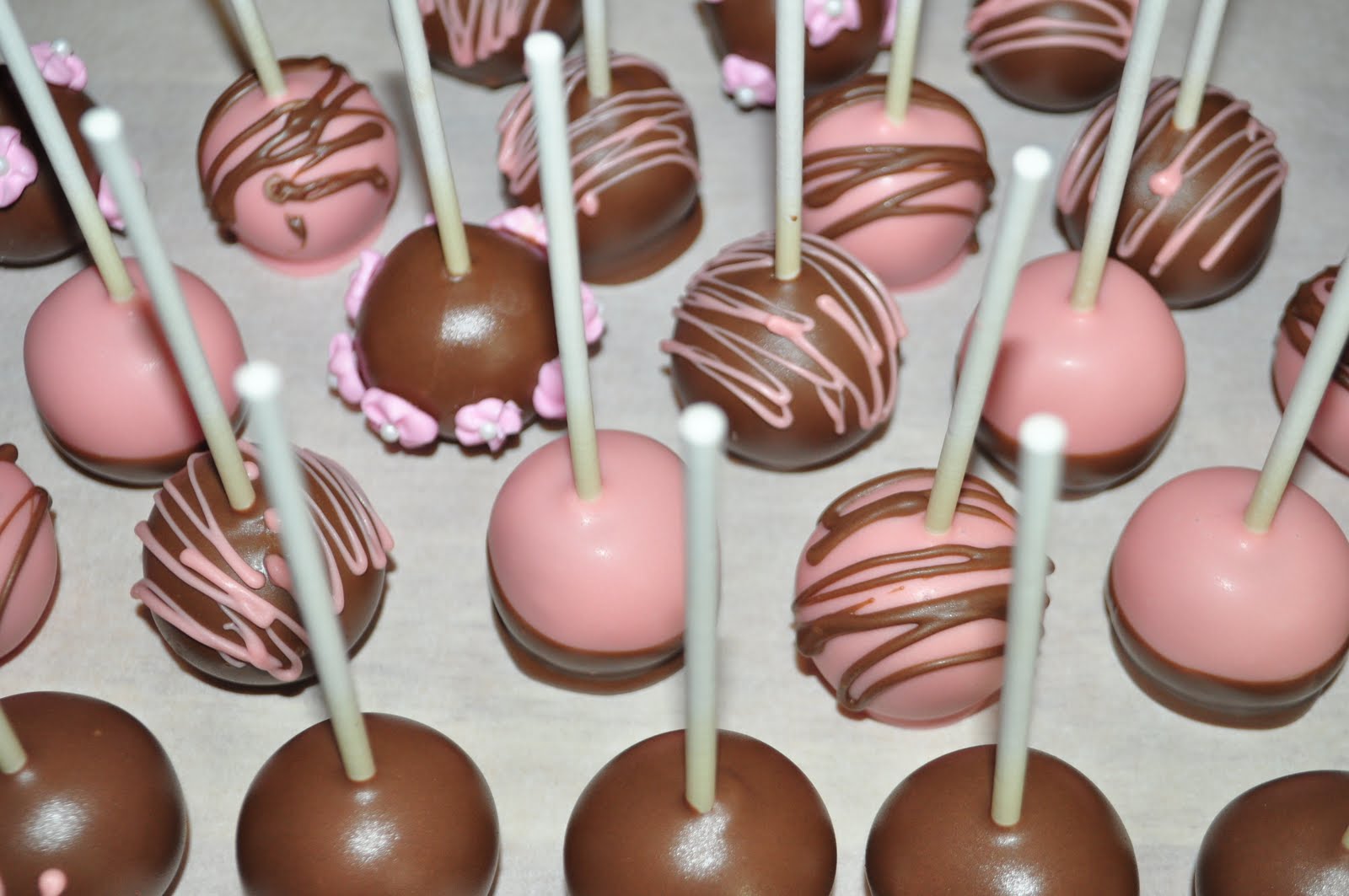 baby shower cake pops recipe Welcome Baby Cake Pops