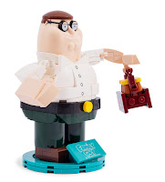 SDCC 2025 Toynk Brickcraft Family Guy Peter Griffin Figure 200-Piece Building Kit 004