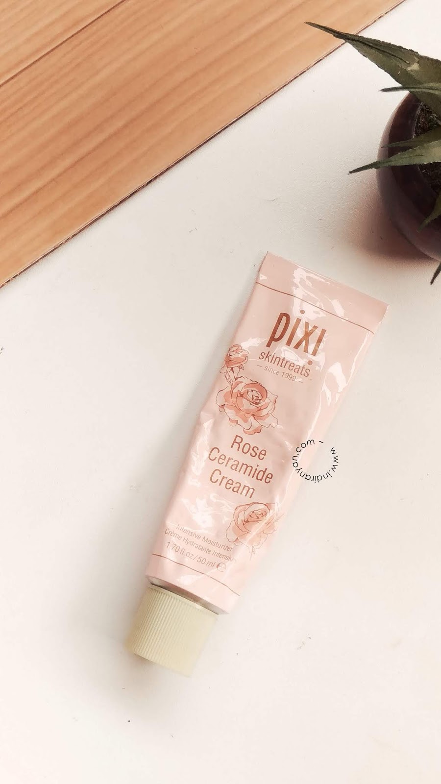 pixi-rose-ceramide-cream-review-indonesia