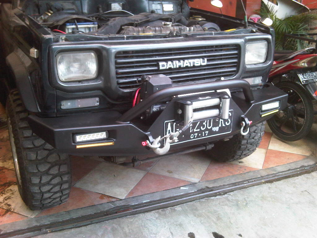 Bemper Custom Taft GT Aksesoris Mobil Variasi Suzuki Jimny Katana