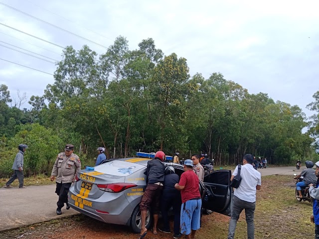 Quick Response  Polsek Sei Beduk Bantu Warga Tak Sadarkan Diri di Dalam Hutan Dam Duriangkang