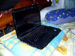 http://bram-tobing.blogspot.com/2013/03/tips-perawatan-laptop-paling-simple.html