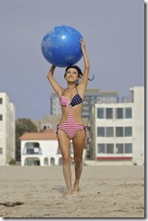 Bai-Ling-Sexy-Bikini-Photoshoot-At-A-LA-Beach-02