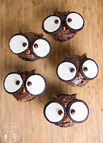 How to Decorate Owl Cupcakes
