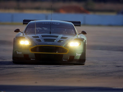 Aston Martin DBR 9 | Resolution 1600 x 1200 