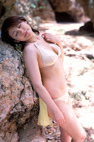 Megumi Yasu 安めぐみ sexy Japanese idol girl sexy bikini photos