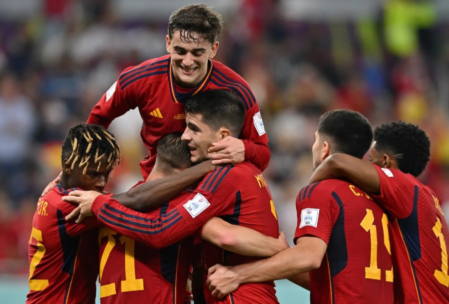 Spain Thrash Costa Rica 7-0 in World Cup Opener