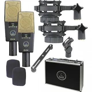 AKG C414