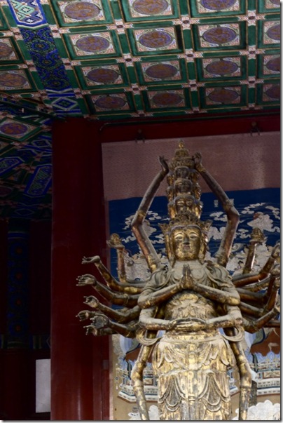 Guan Yin Bodhisattva , Summer Palace 頤和園之佛香閣千手觀音