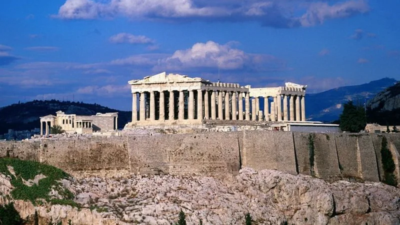 Θέλει η Ακρόπολη επικοινωνιολόγο;