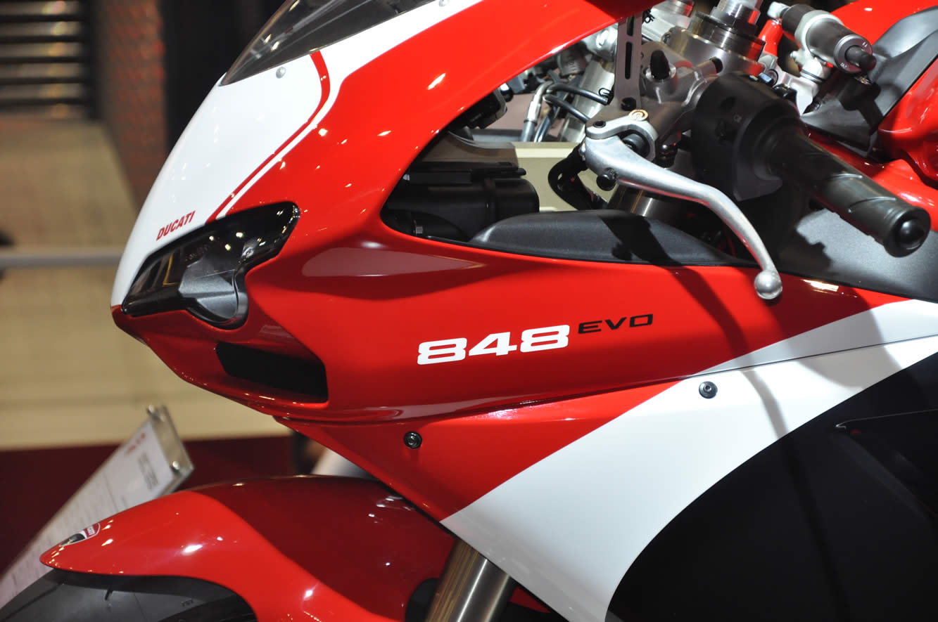 Ducati 848 EVO Corso 2012 - wallpaper world