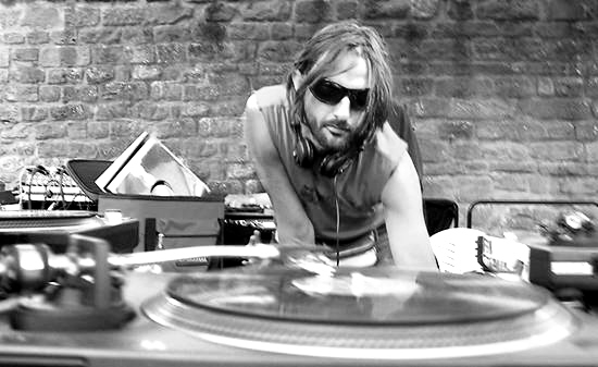 Ricardo Villalobos arpiar Raresh Pedro Rhadoo Circo Loco party DC 